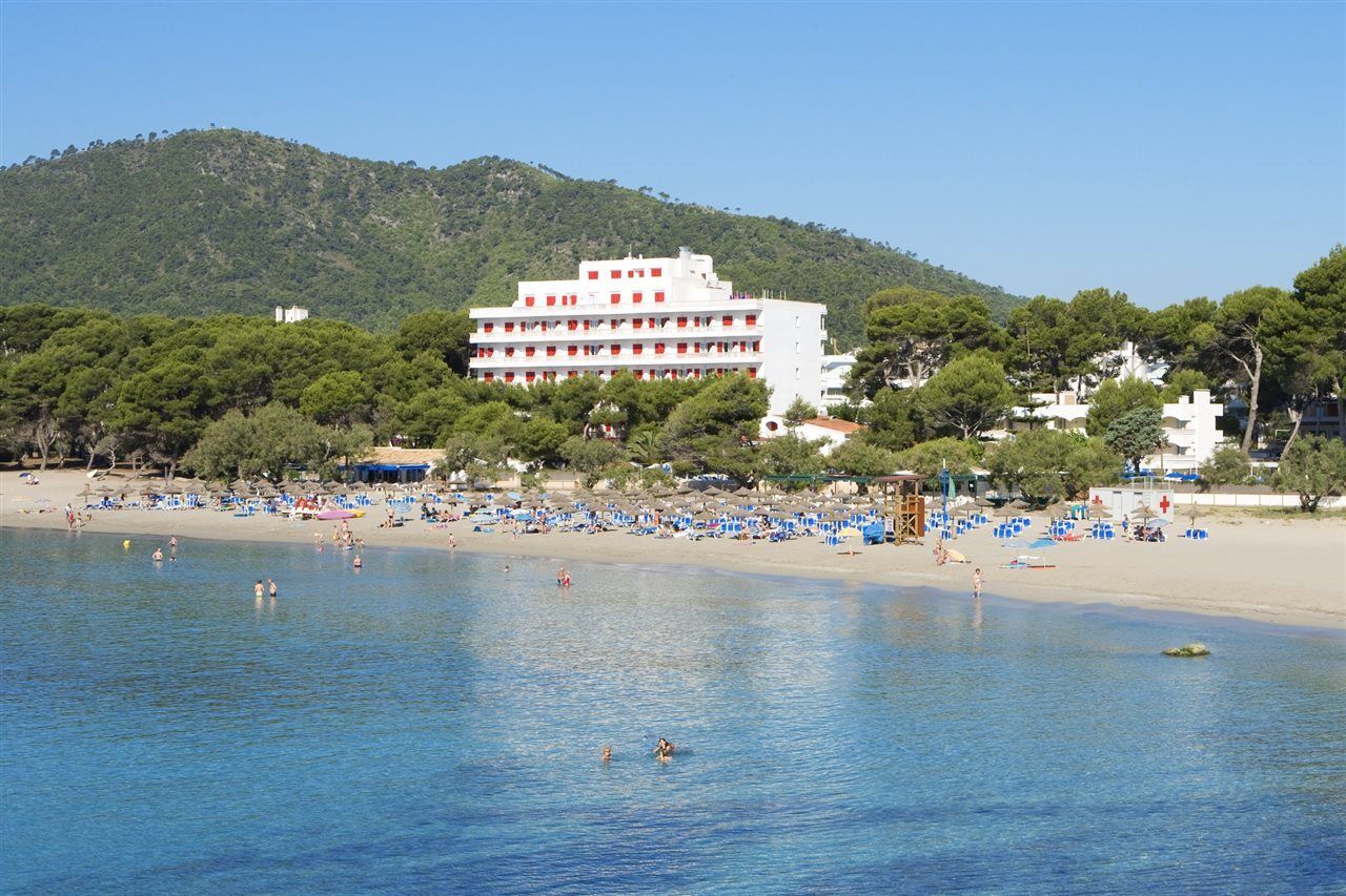 Universal Hotel Laguna Canyamel  Bagian luar foto
